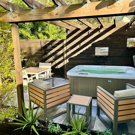 Hot Tub House On Golf Course! 10 Mins To The Beach Miami Eksteriør bilde