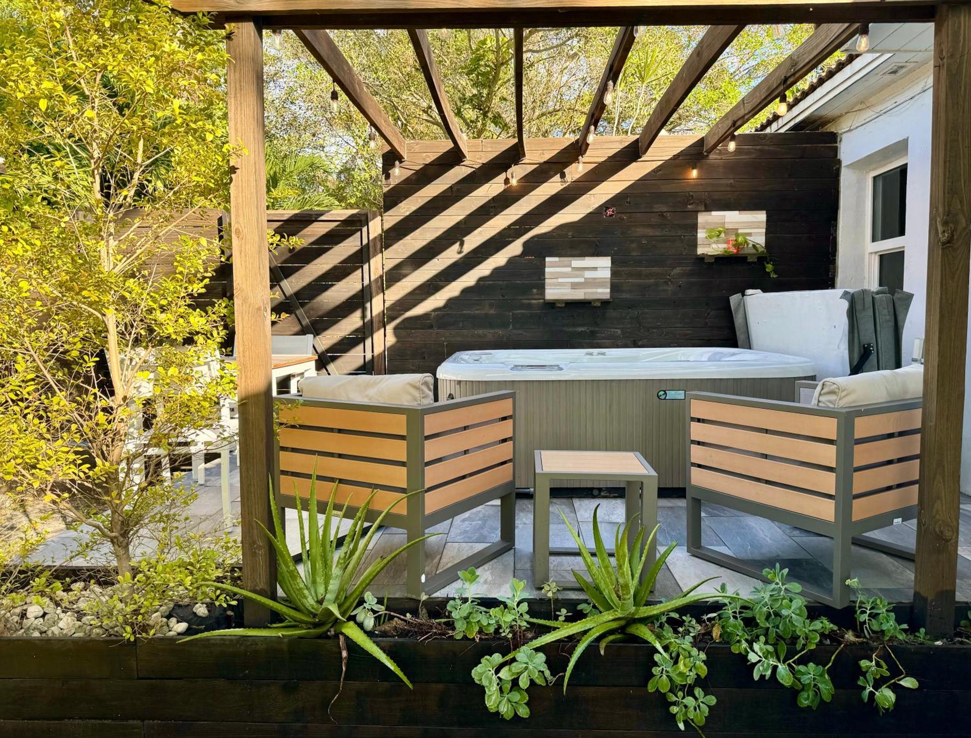 Hot Tub House On Golf Course! 10 Mins To The Beach Miami Eksteriør bilde